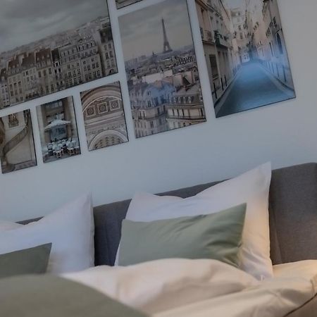 Kaza Guesthouse, Centrally Located 2 & 3 Bedroom Apartments In Augsburg Eksteriør bilde