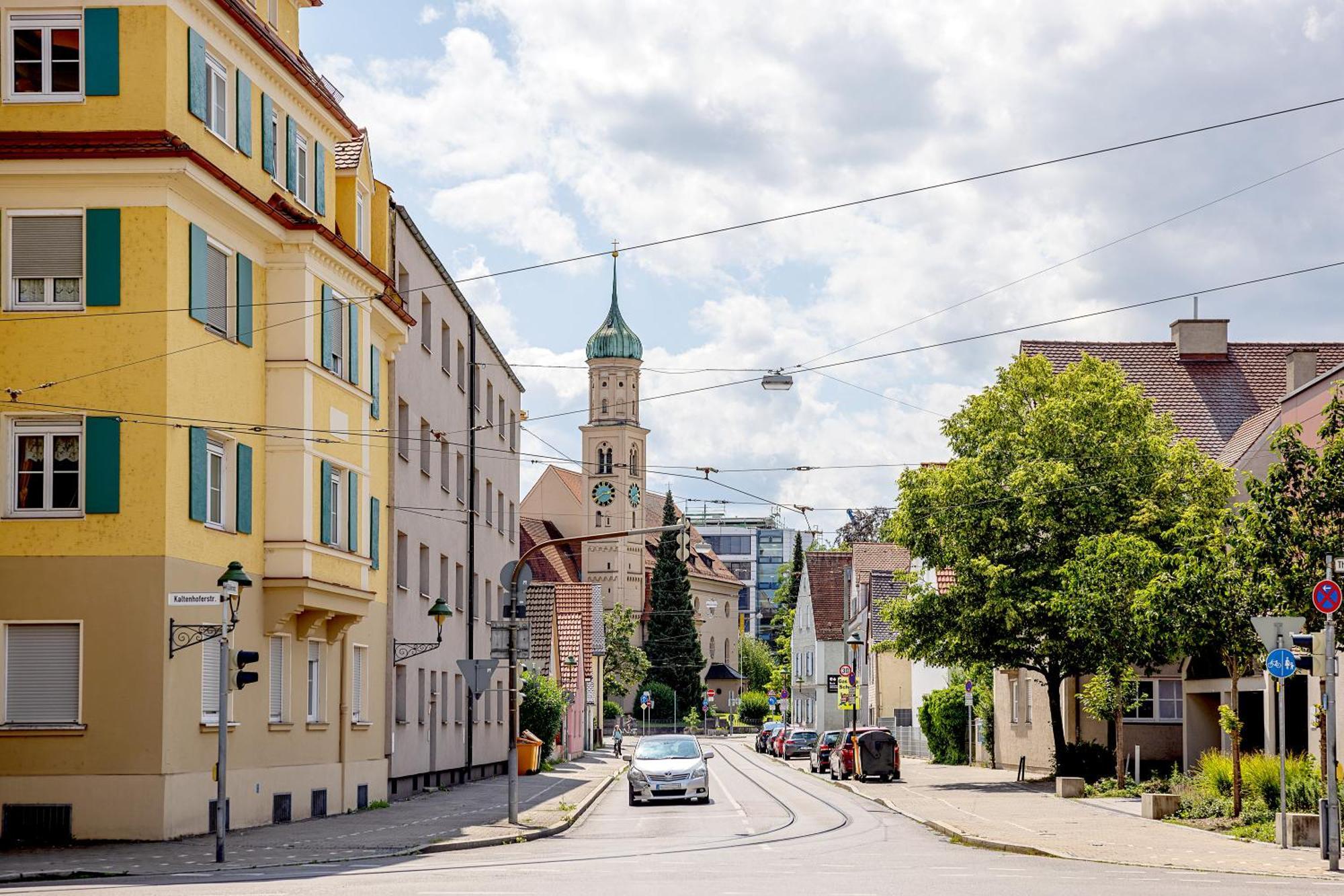 Kaza Guesthouse, Centrally Located 2 & 3 Bedroom Apartments In Augsburg Eksteriør bilde