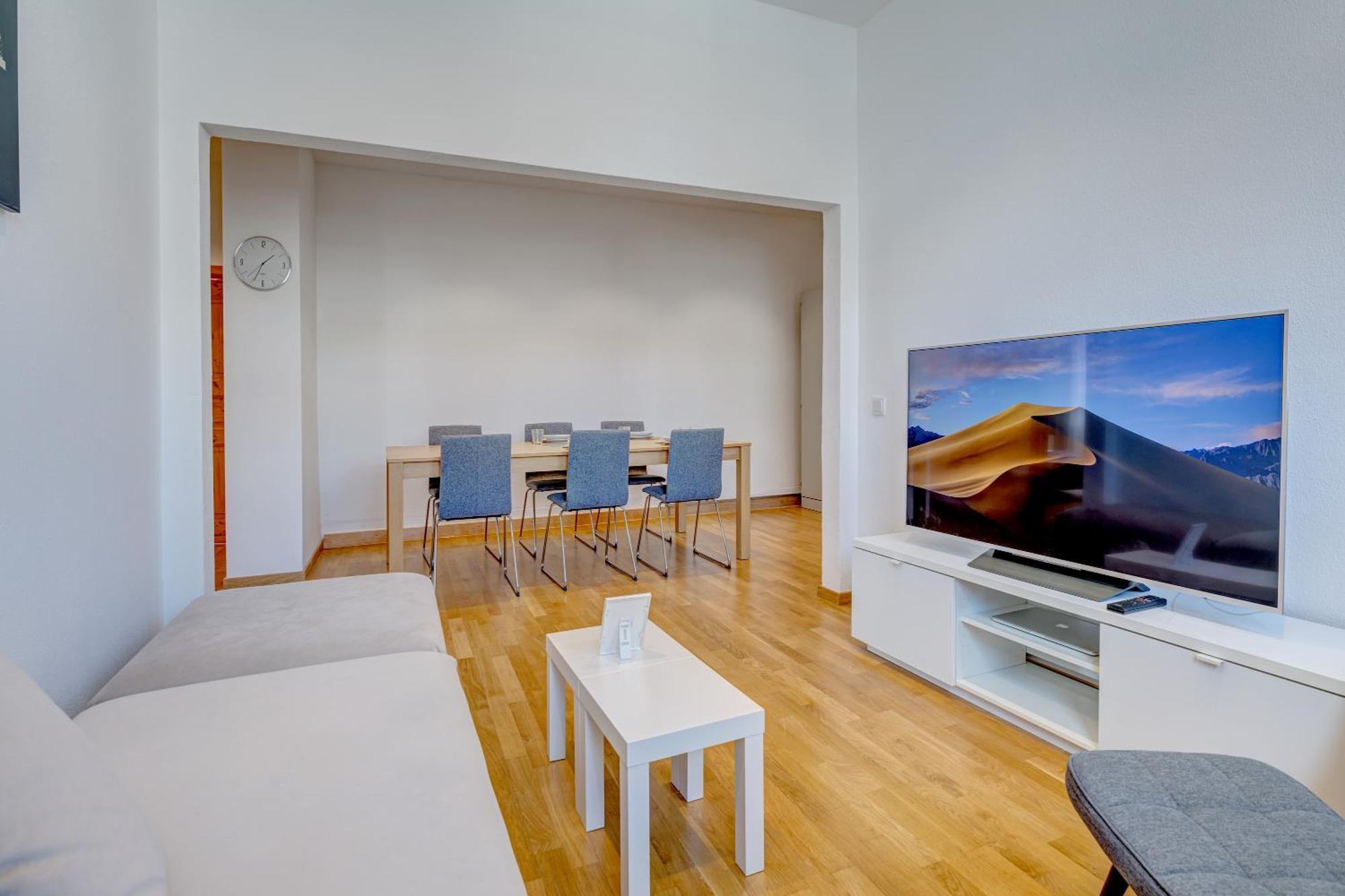 Kaza Guesthouse, Centrally Located 2 & 3 Bedroom Apartments In Augsburg Eksteriør bilde