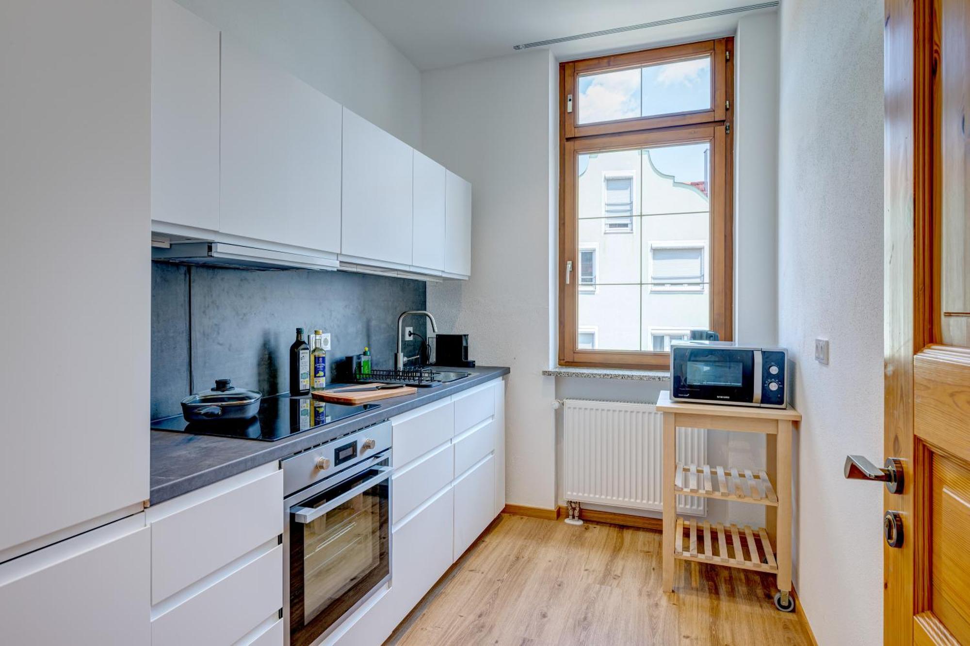 Kaza Guesthouse, Centrally Located 2 & 3 Bedroom Apartments In Augsburg Eksteriør bilde